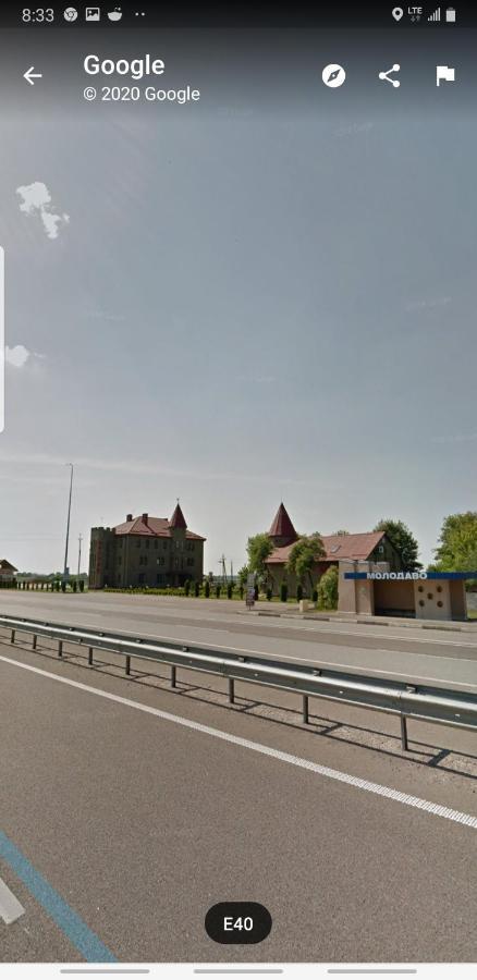 Мотel Vezha 363Kme40 Hotel Molodava Bagian luar foto